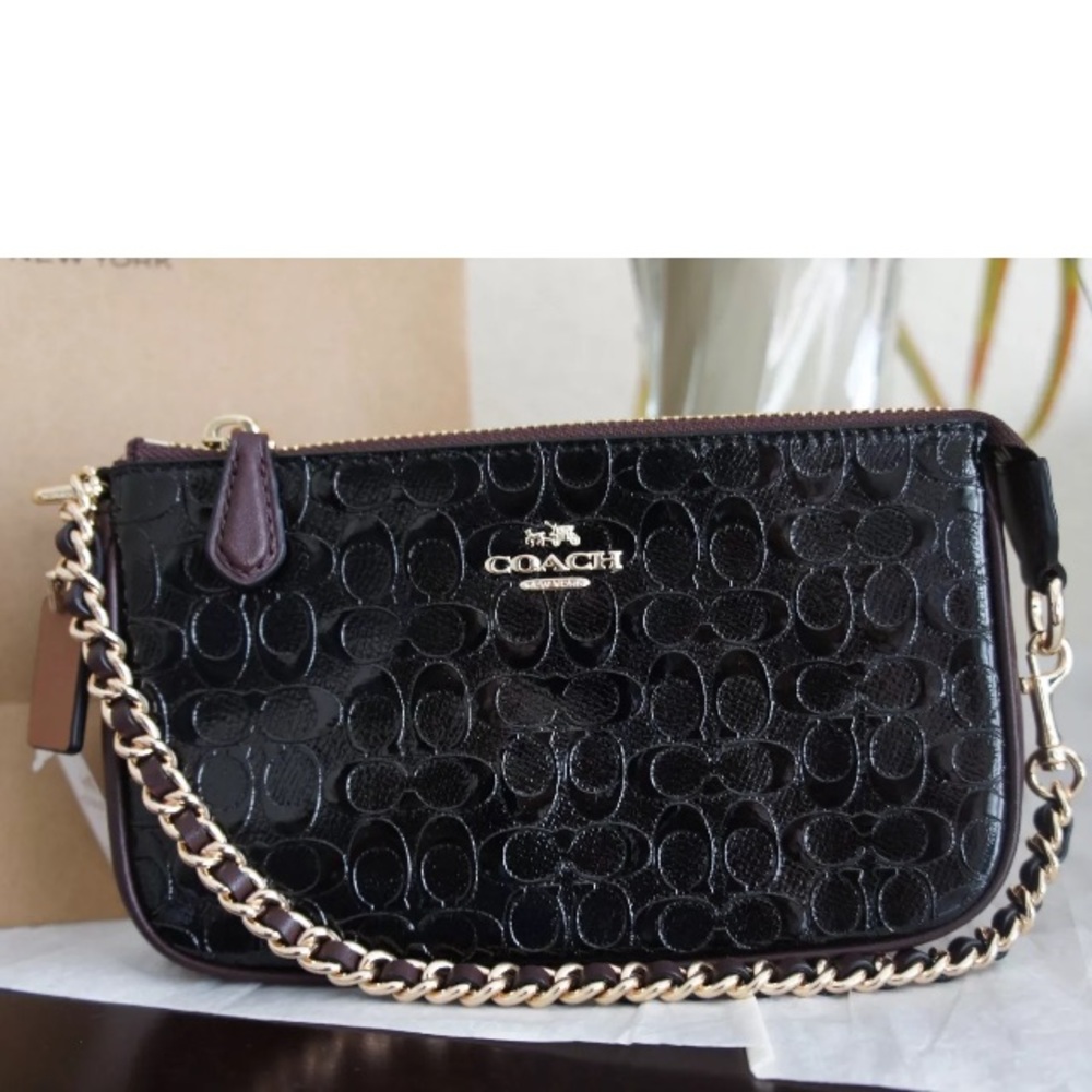 Authentic COACH debossed leather black wristlet 💕 - Picture 2 of 6